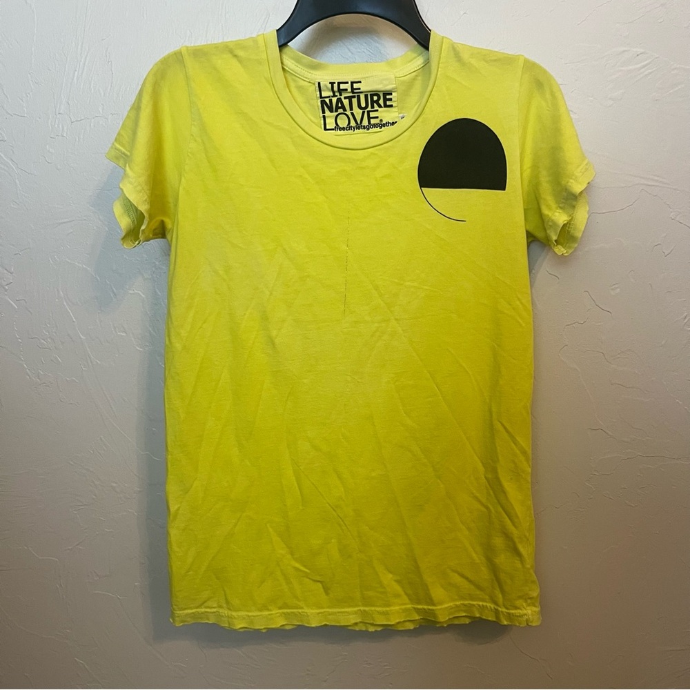 FREECITY Golden Line Short-Sleeve Tee in Yellow Green Sz XS Rare Distressed - Picture 4 of 16